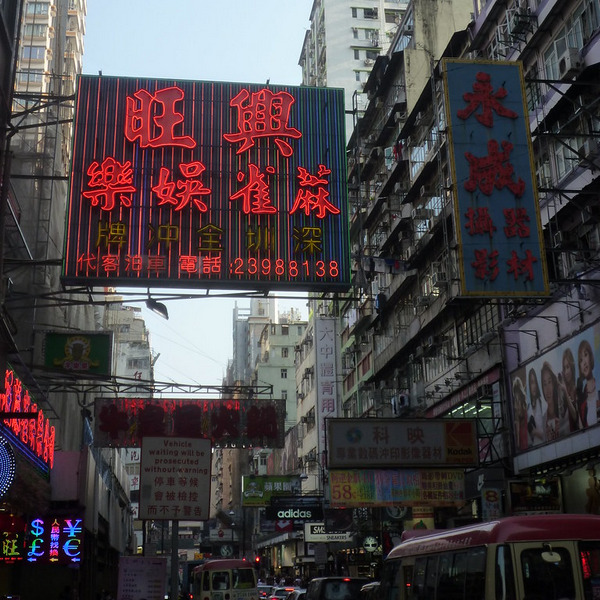 Archillect ID 401503