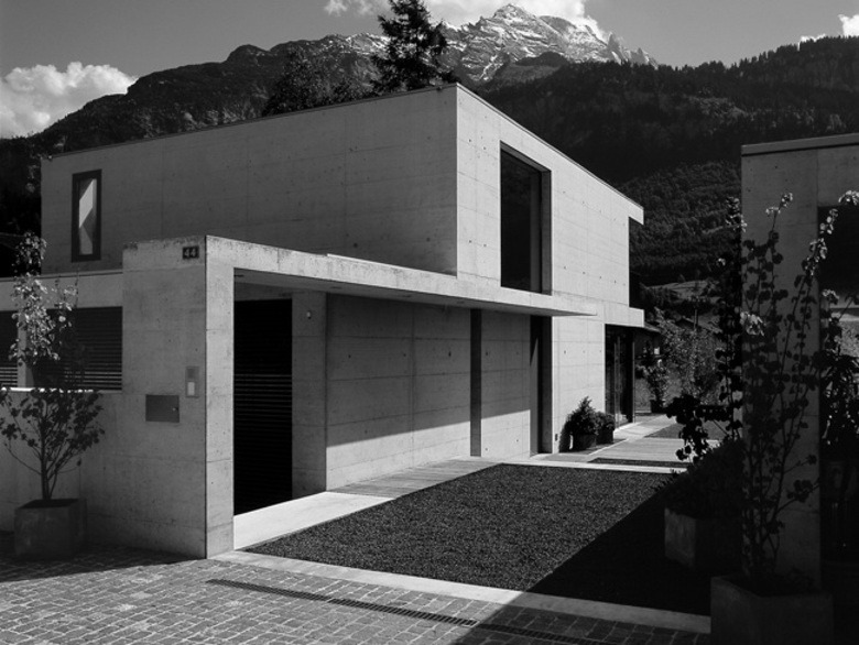 Archillect ID 401530