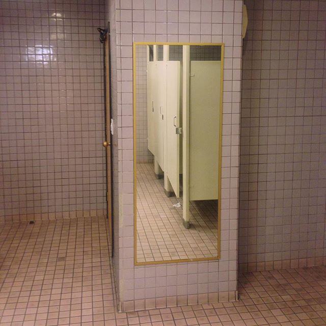 Archillect ID 401709