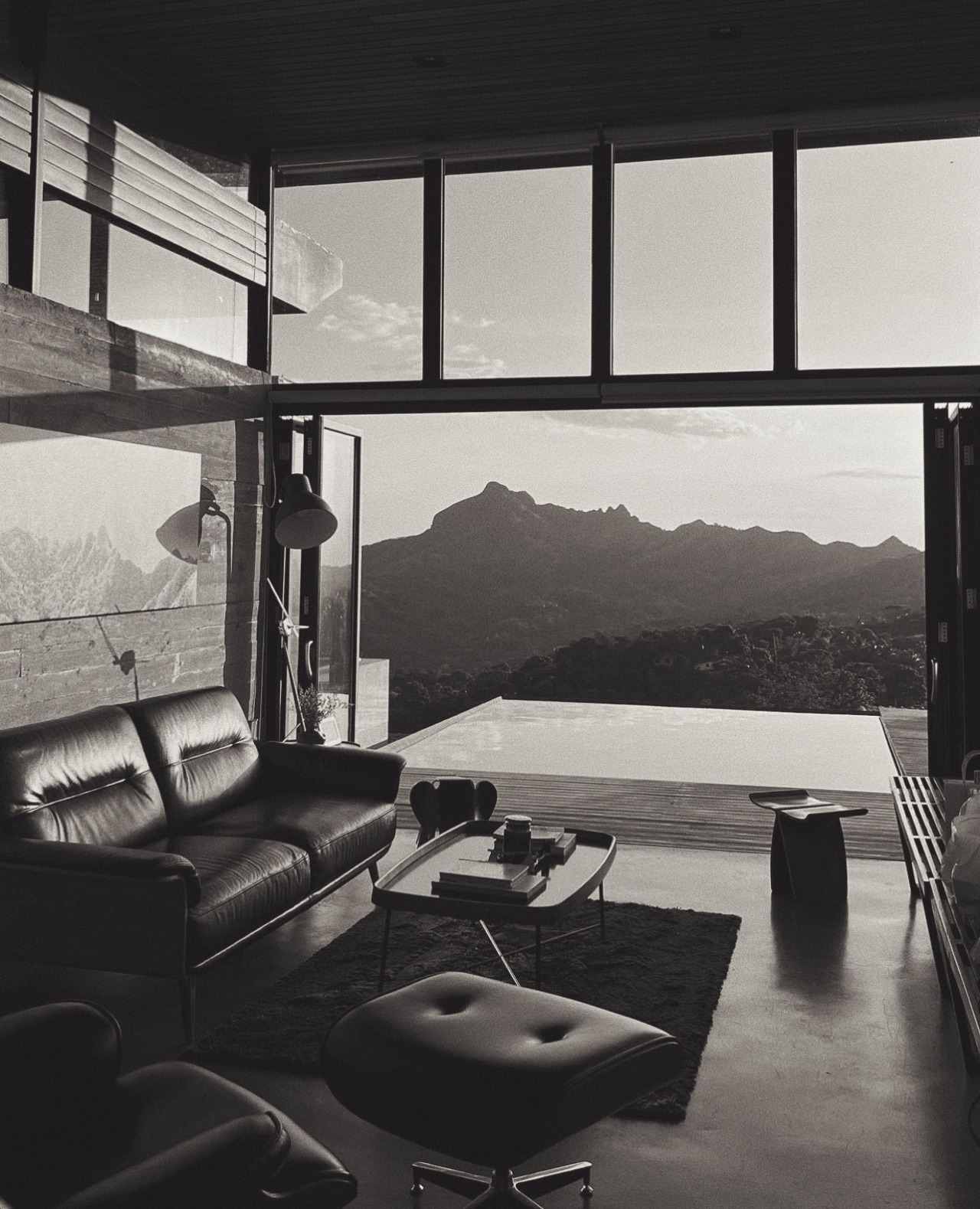 Archillect ID 401790