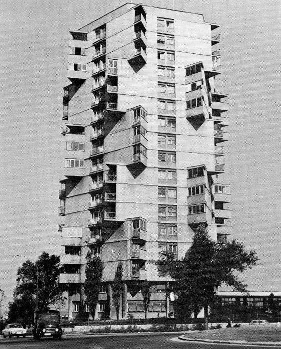 Archillect ID 401801