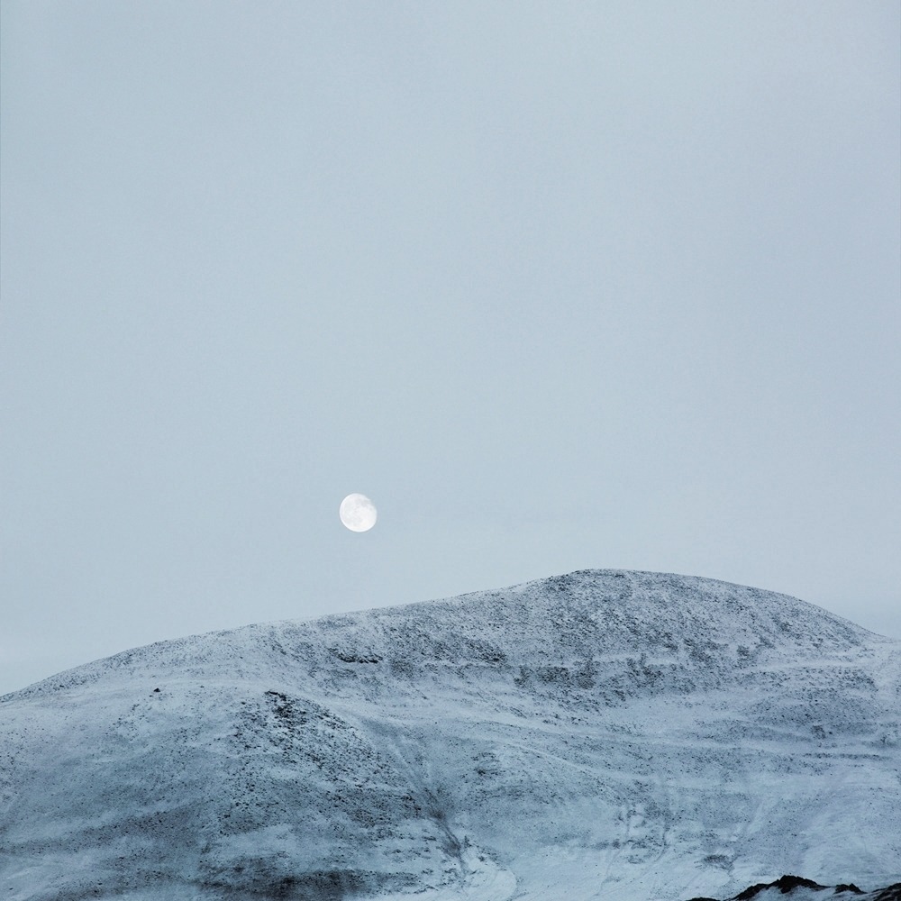 Archillect ID 401821