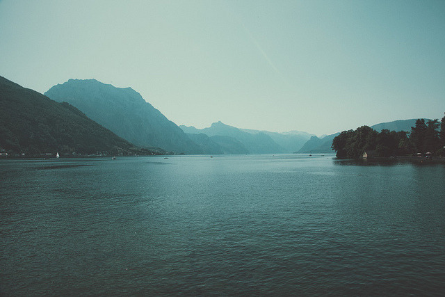 Archillect ID 401869