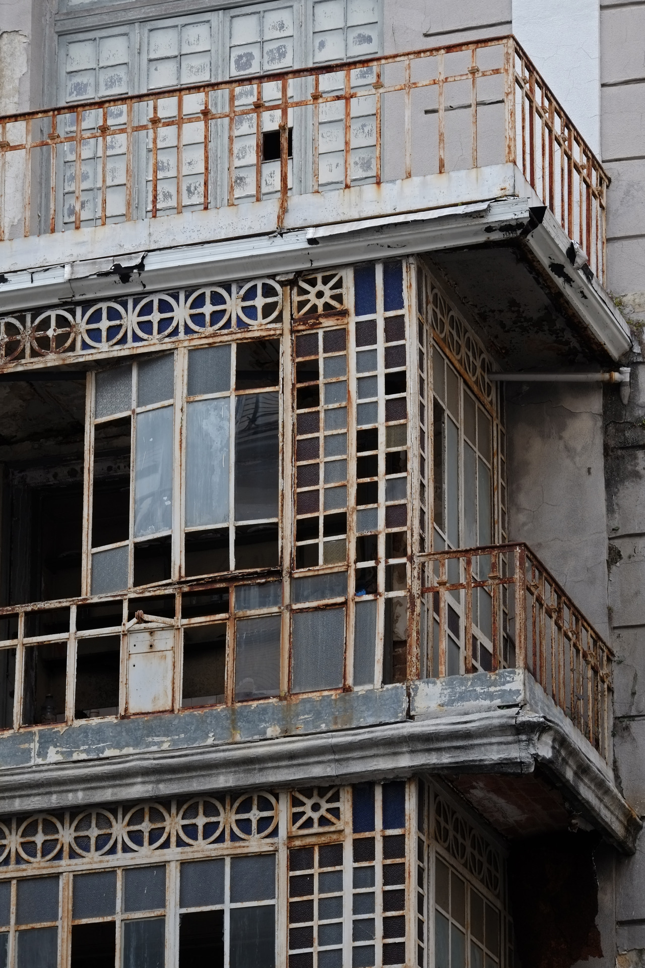 Archillect ID 401936