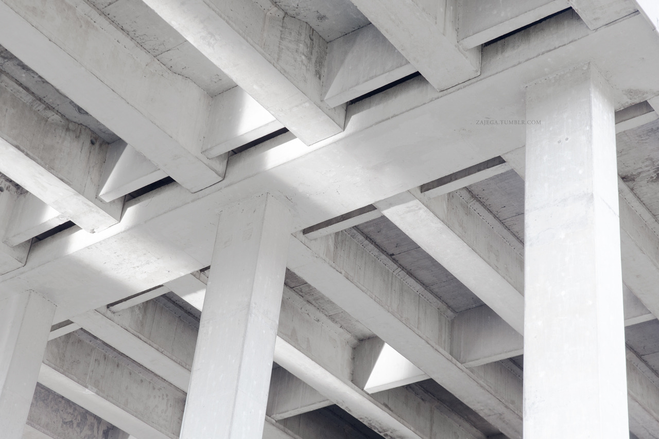 Archillect ID 402022