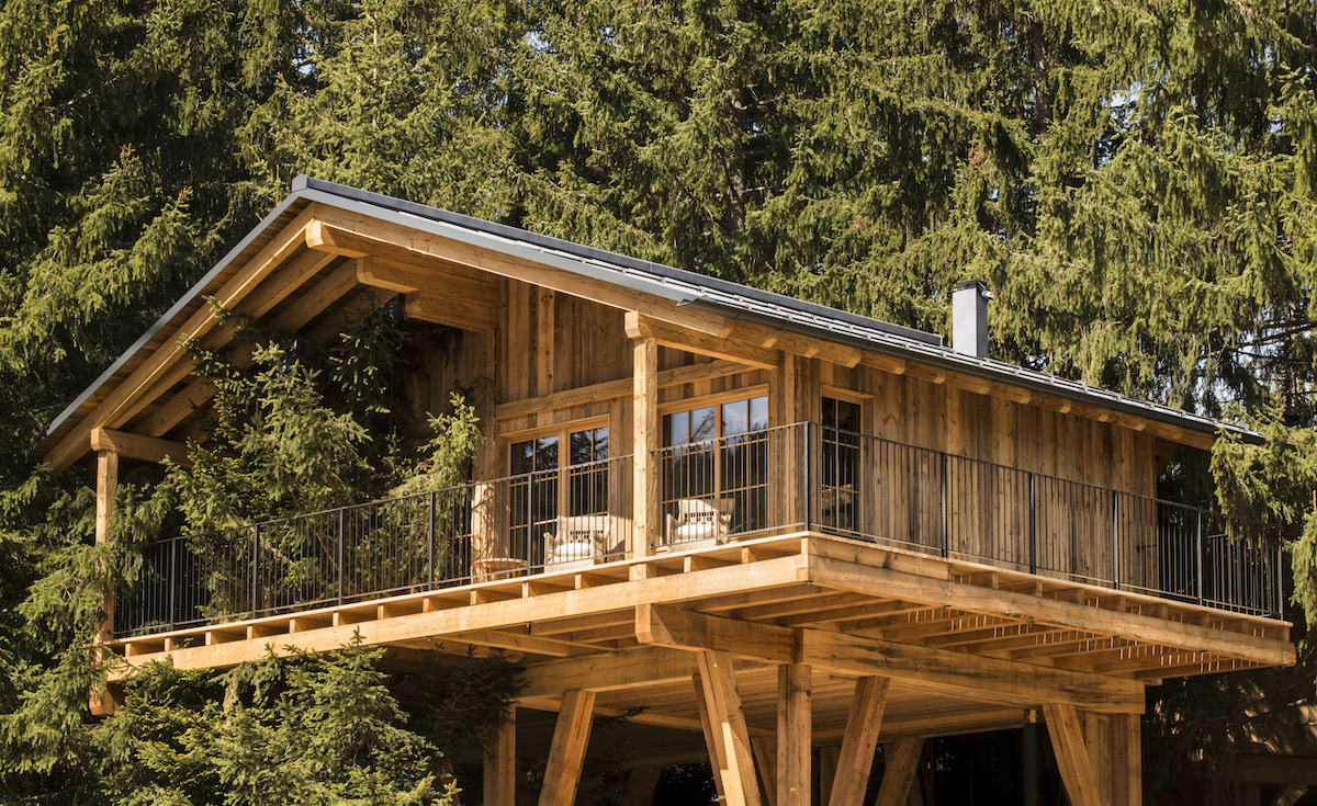 Archillect ID 402163