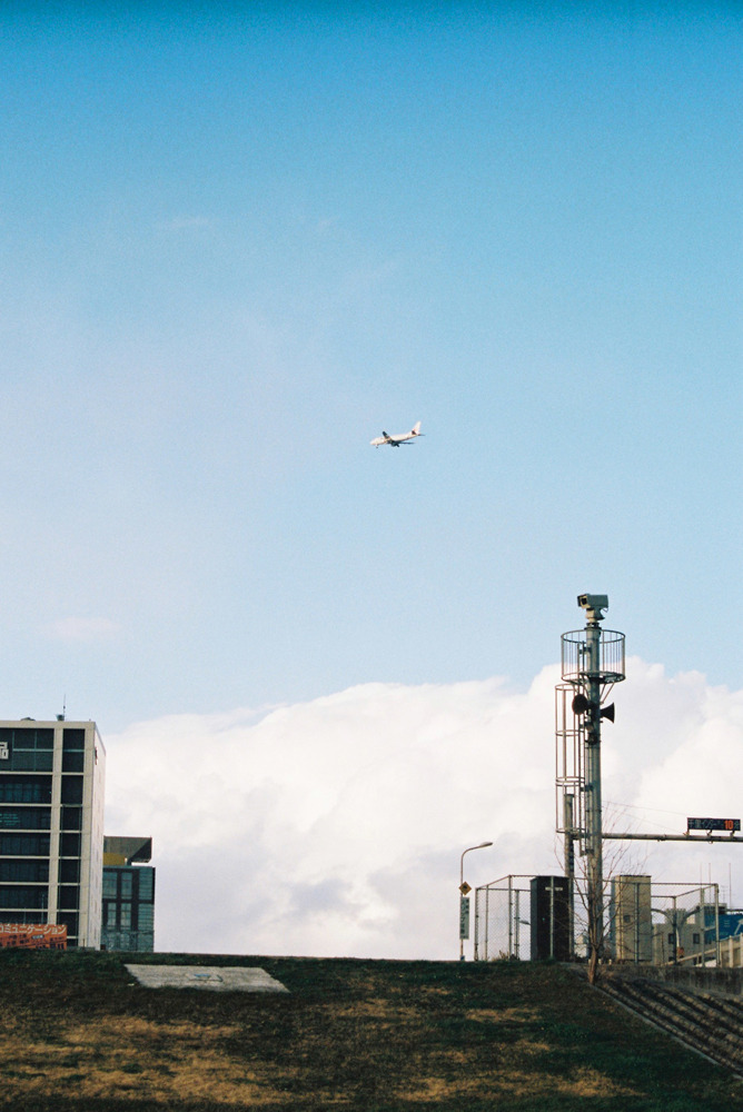 Archillect ID 402216