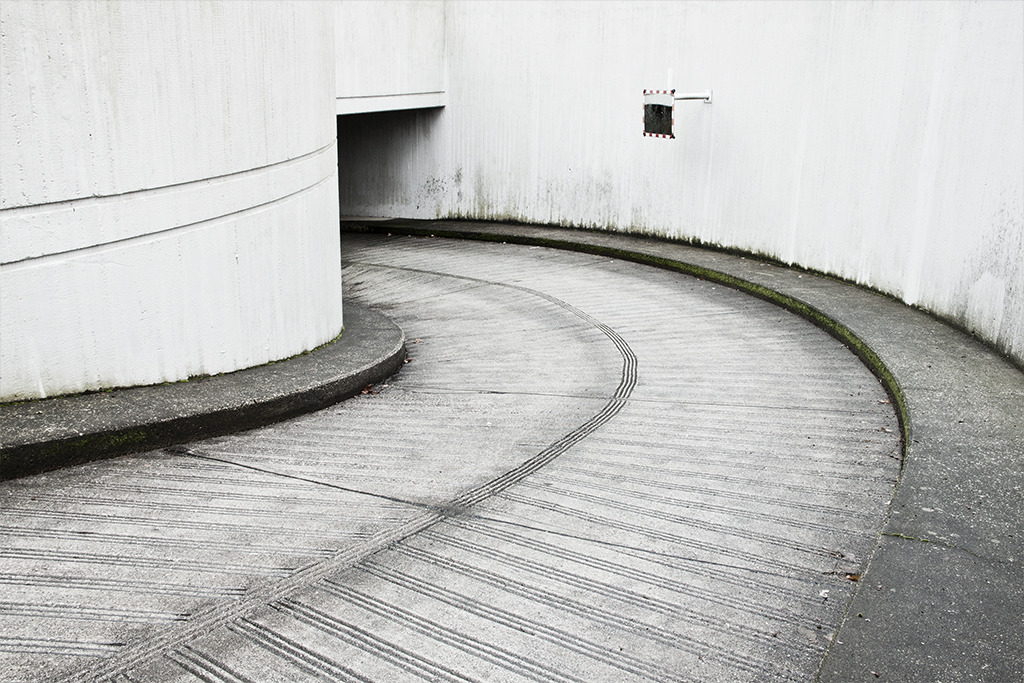 Archillect ID 402272