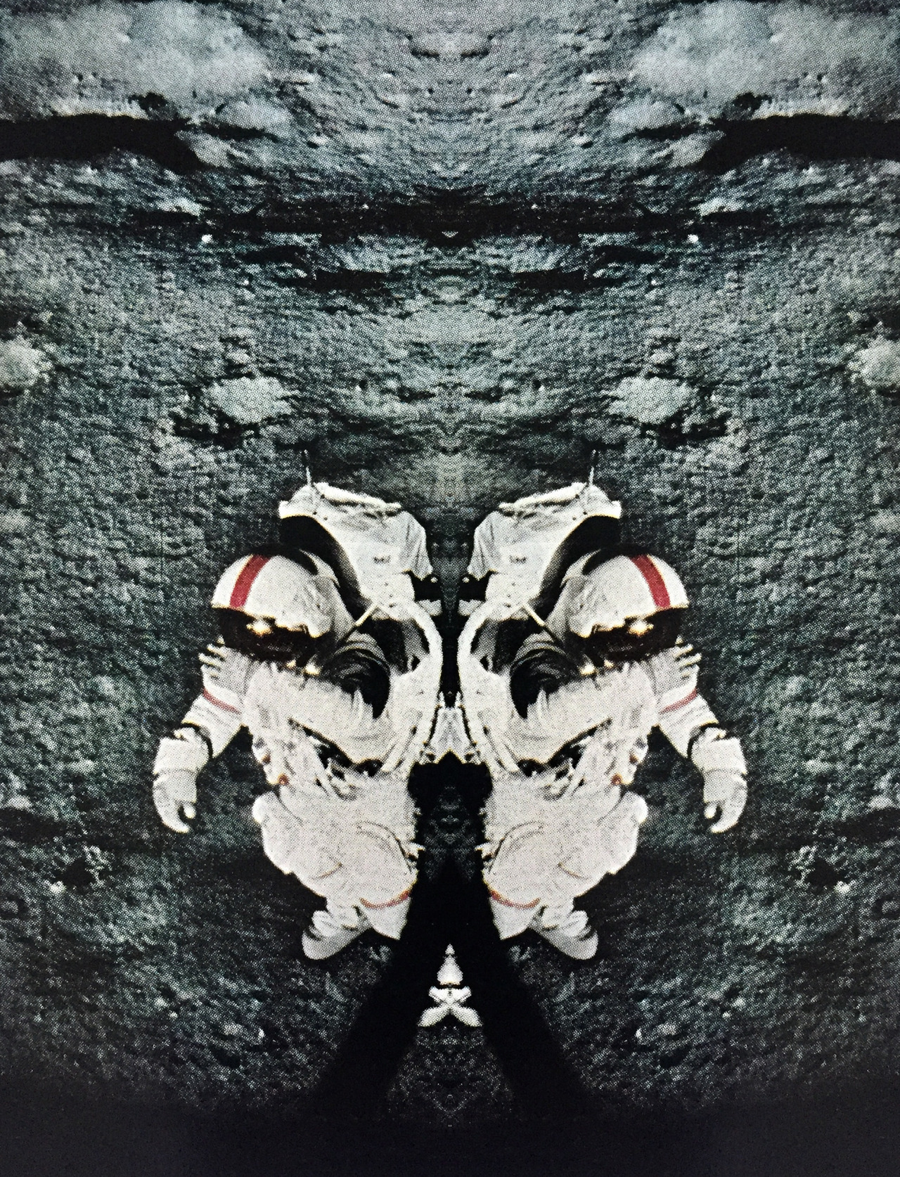 Archillect ID 402381