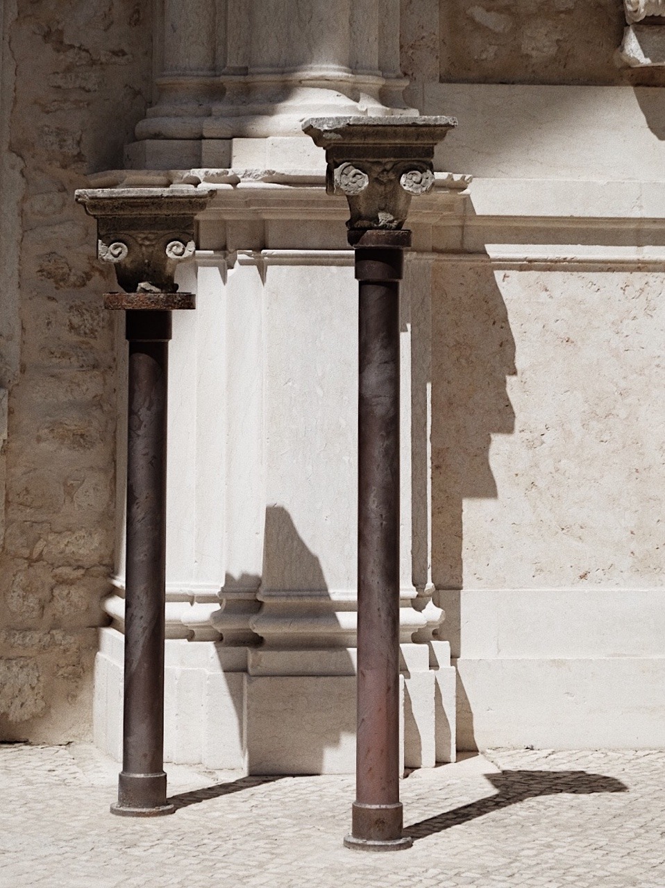 Archillect ID 402395