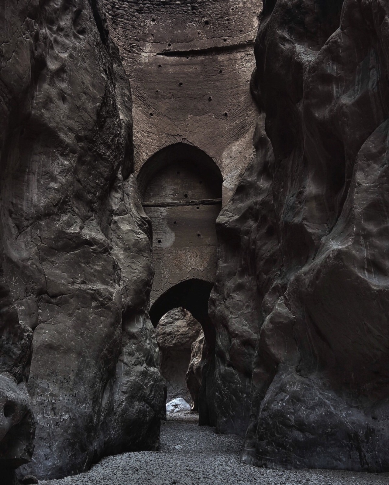 Archillect ID 402398