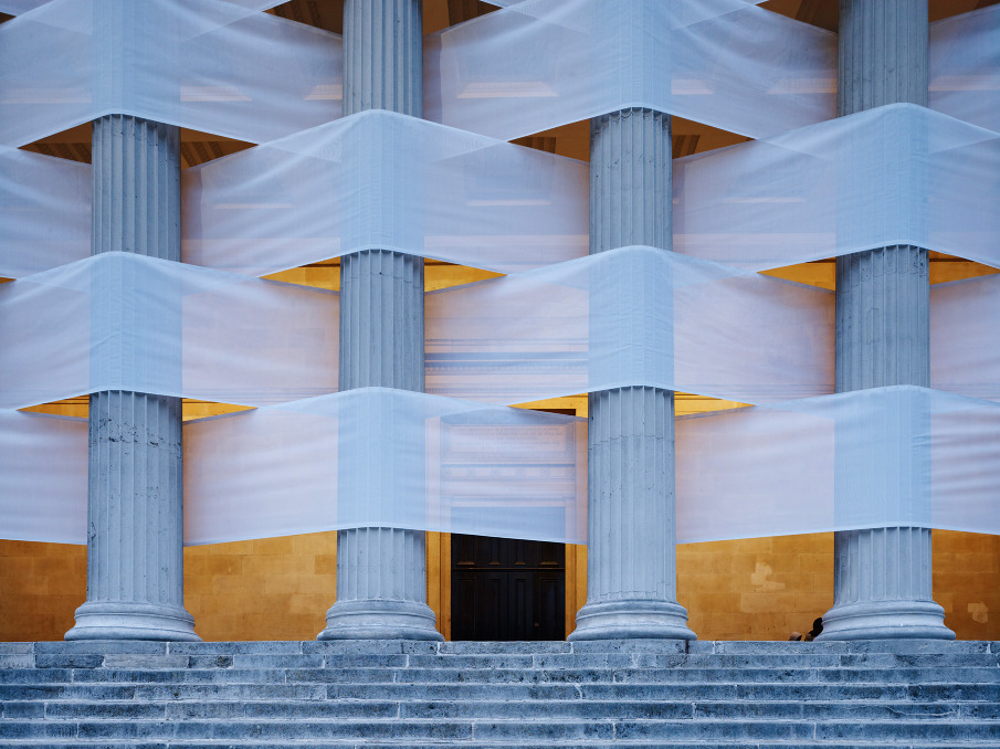 Archillect ID 402508