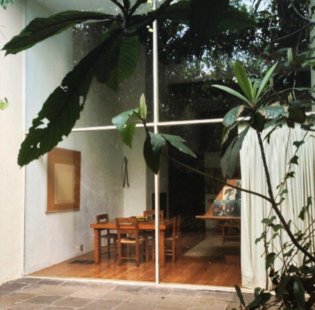 Archillect ID 402509