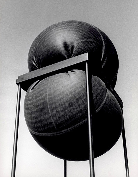 Archillect ID 402520