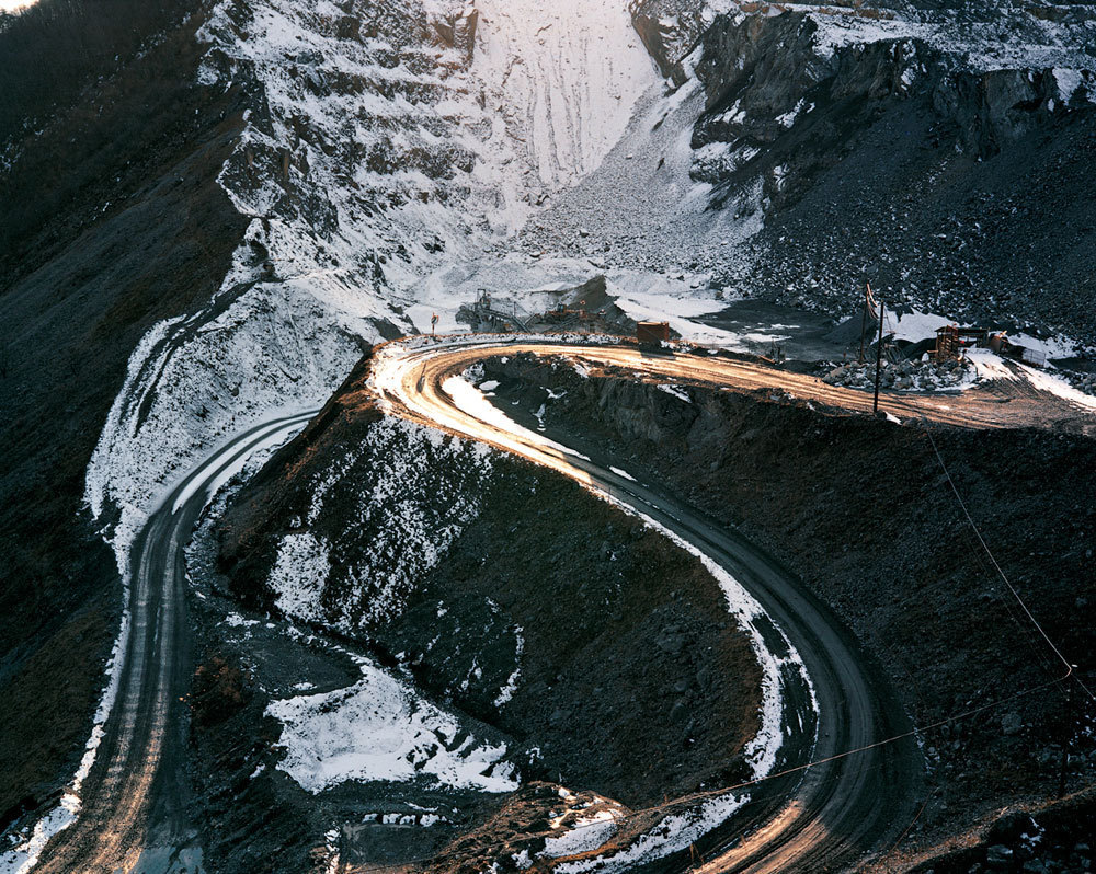 Archillect ID 402545