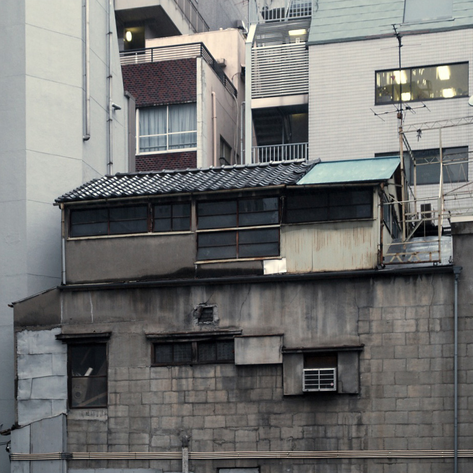 Archillect ID 402560