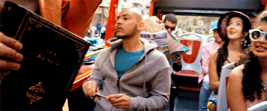 Archillect ID 402564