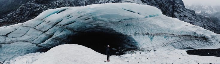 Archillect ID 402639