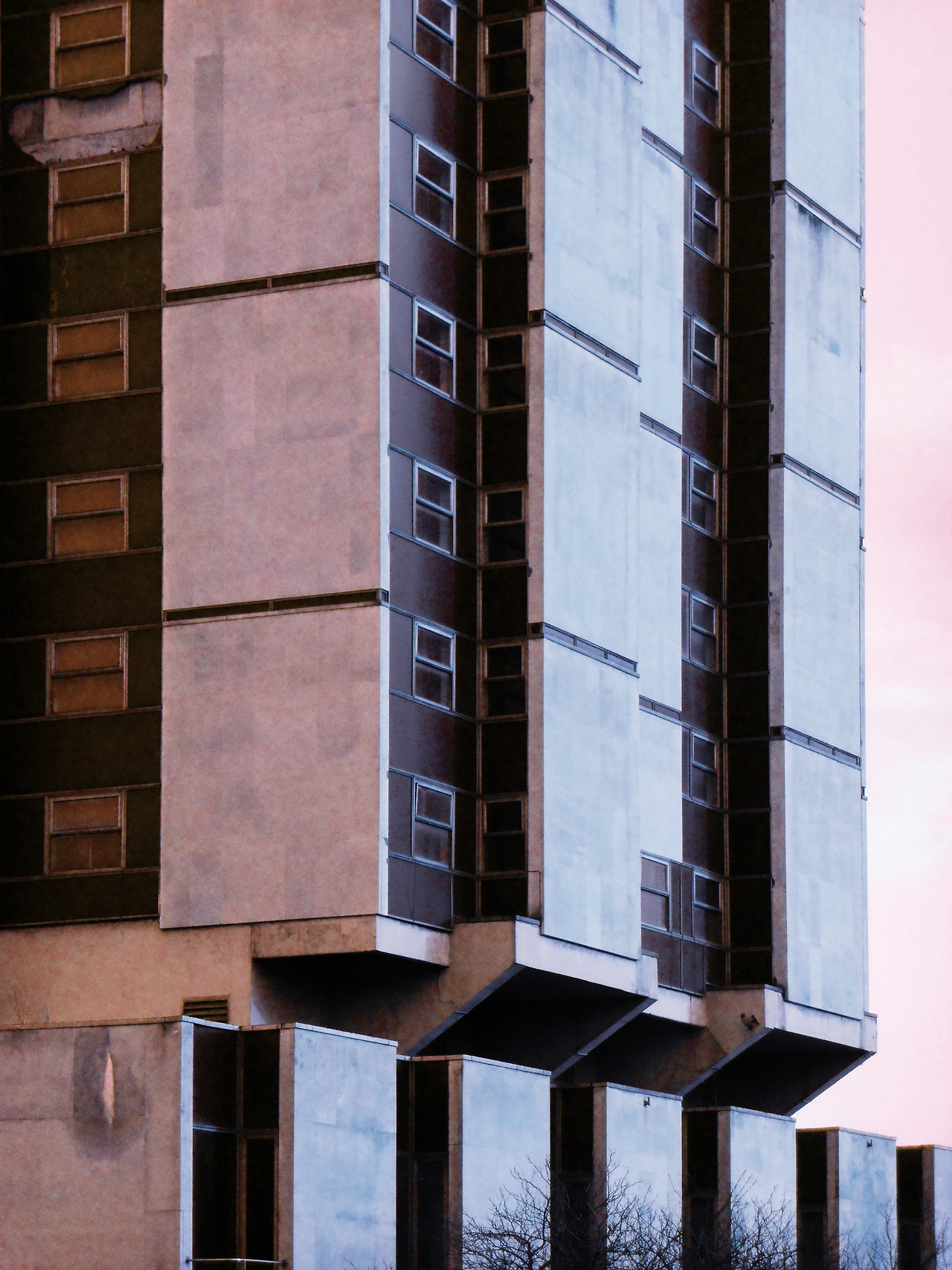 Archillect ID 402688