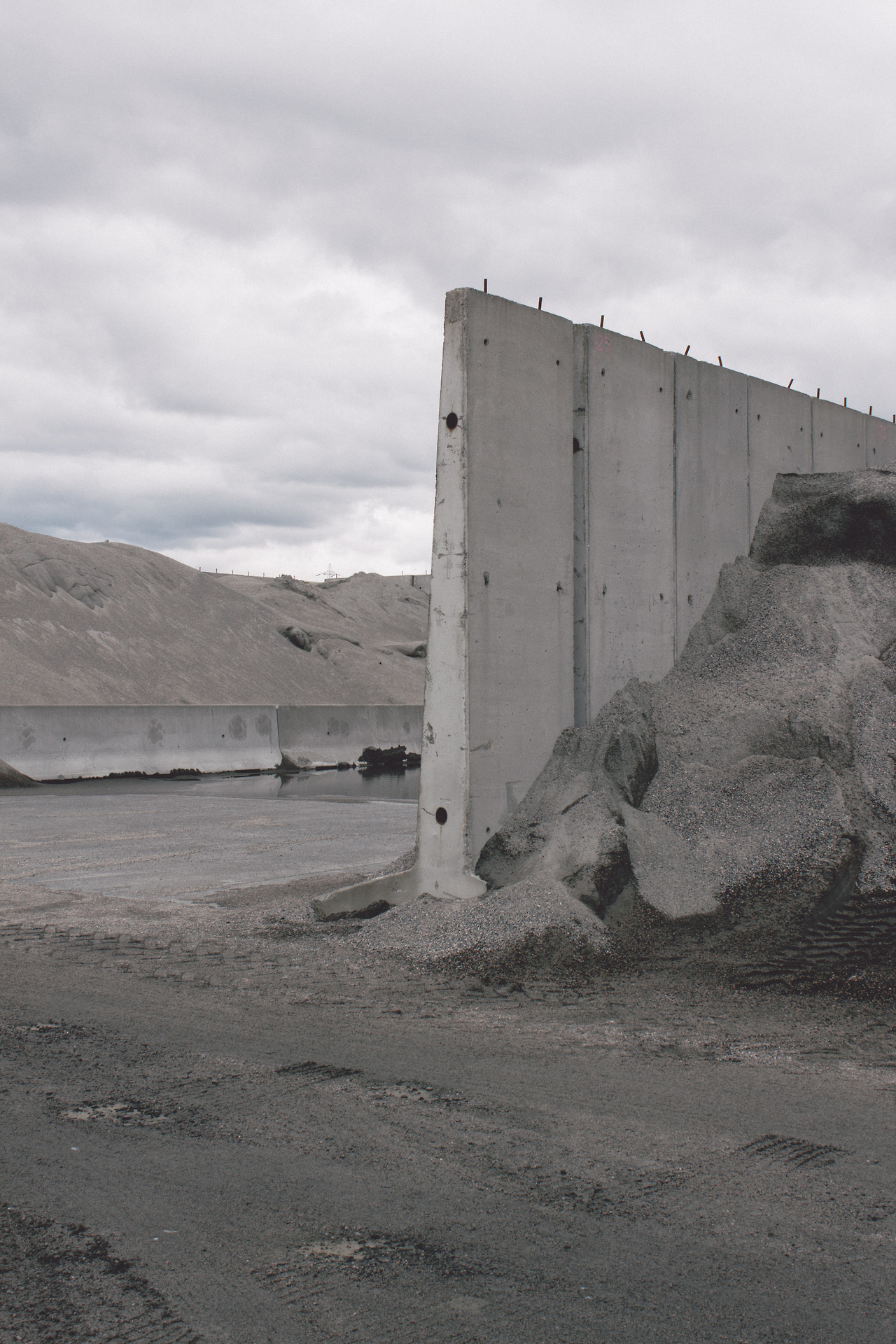 Archillect ID 402727