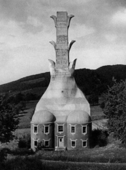 Archillect ID 402761