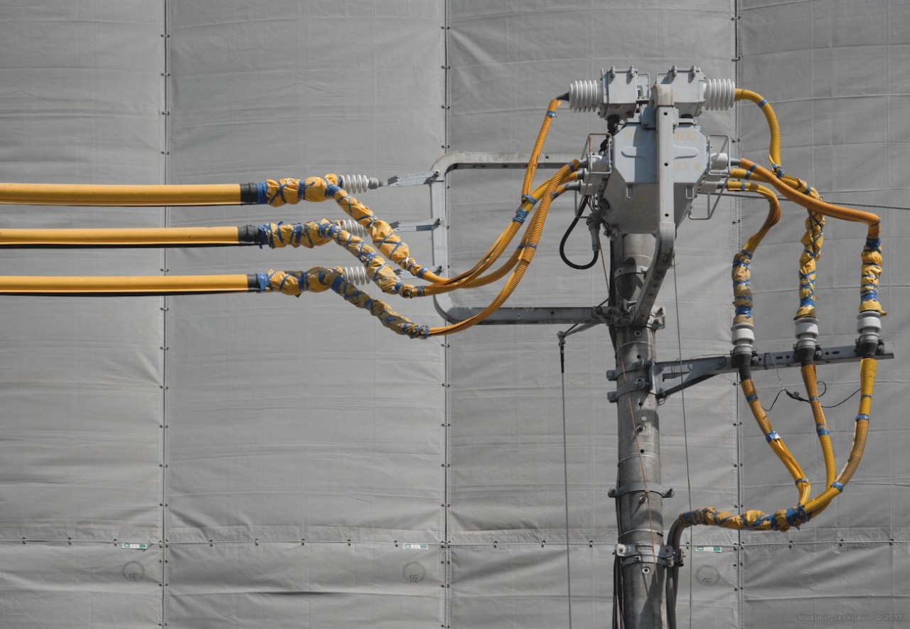 Archillect ID 402796