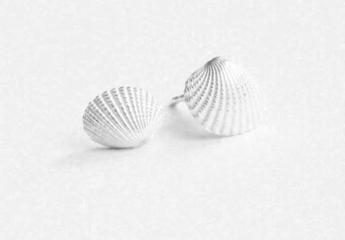 Archillect ID 403007