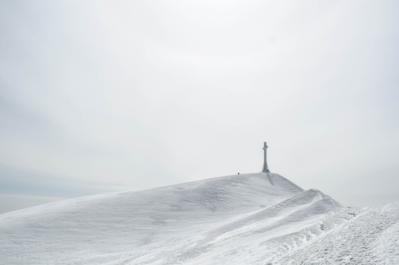 Archillect ID 403064