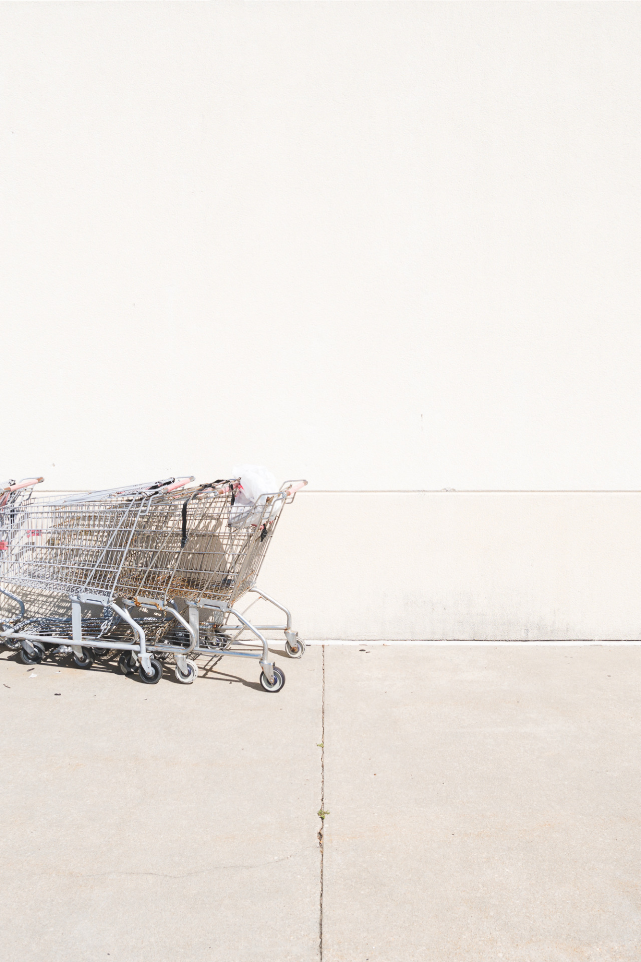 Archillect ID 403068