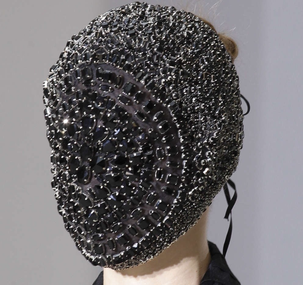 Archillect ID 403127