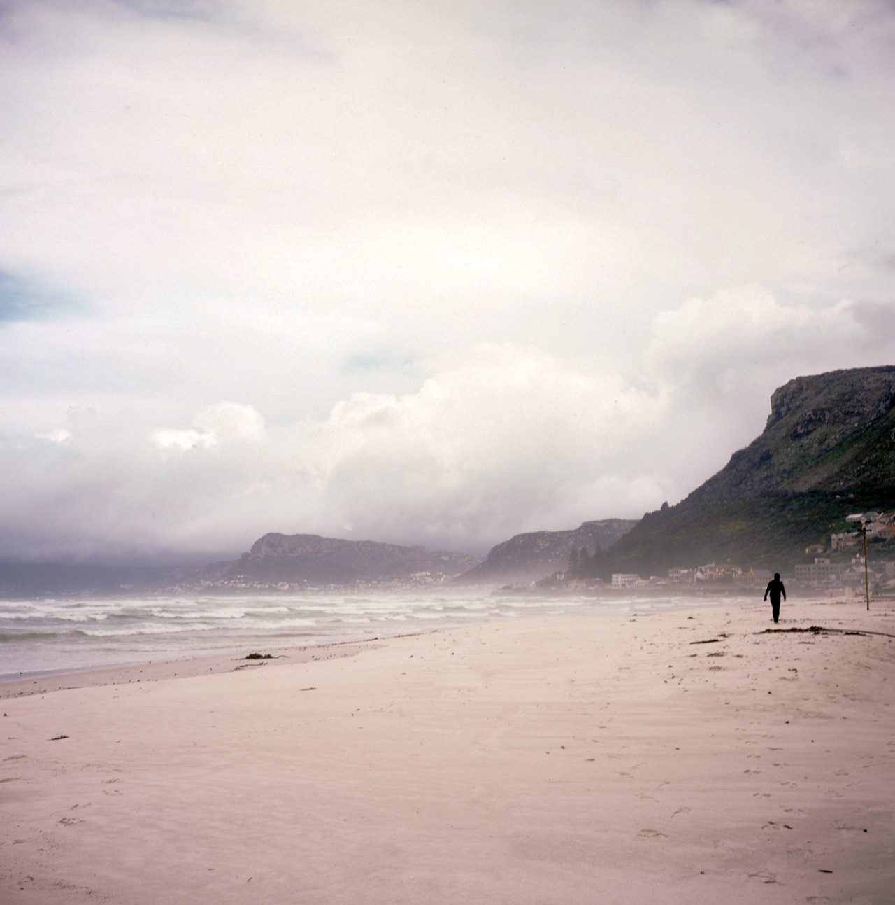 Archillect ID 403167