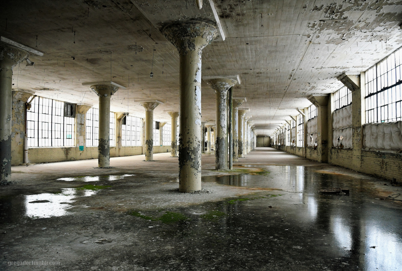 Archillect ID 403212