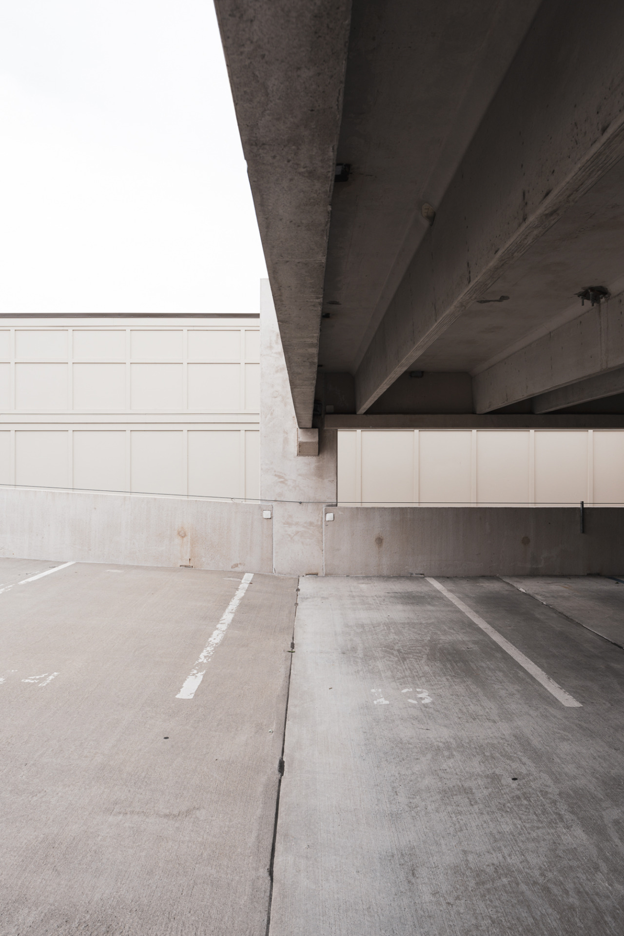 Archillect ID 403280