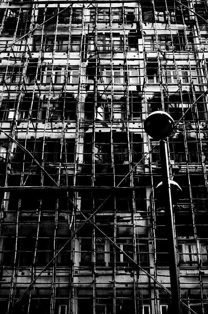 Archillect ID 403371