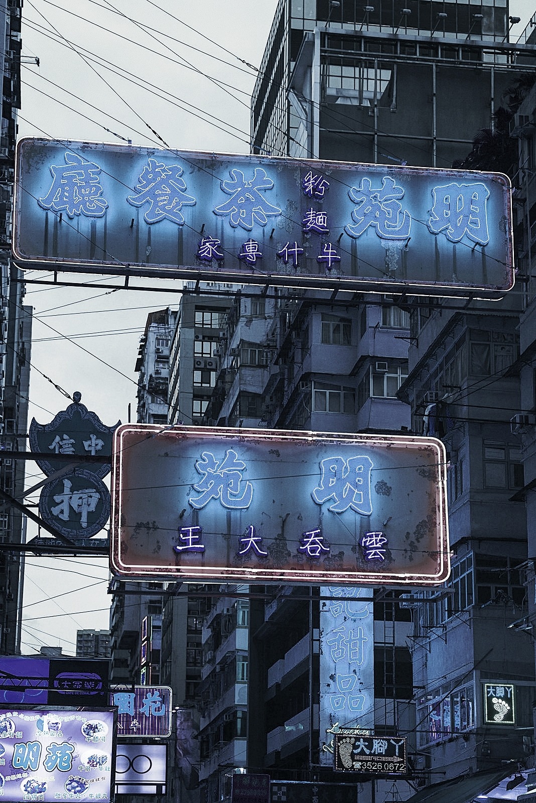 Archillect ID 403478