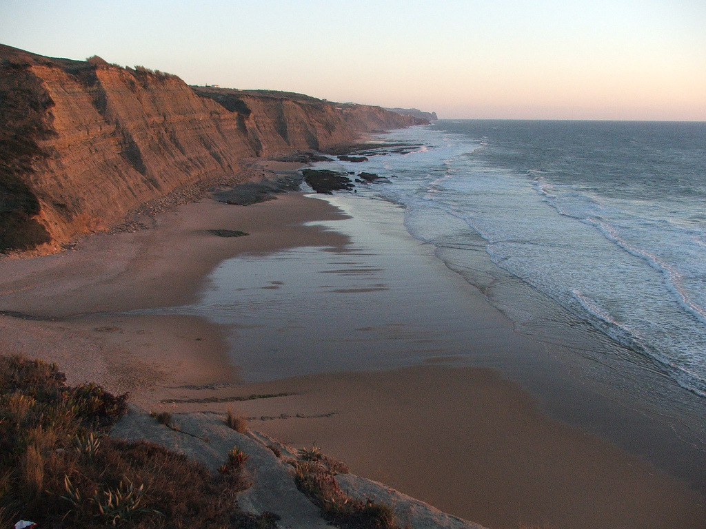 Archillect ID 403505