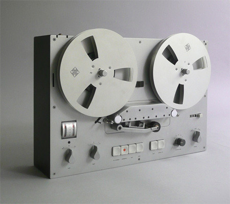 Archillect ID 403571