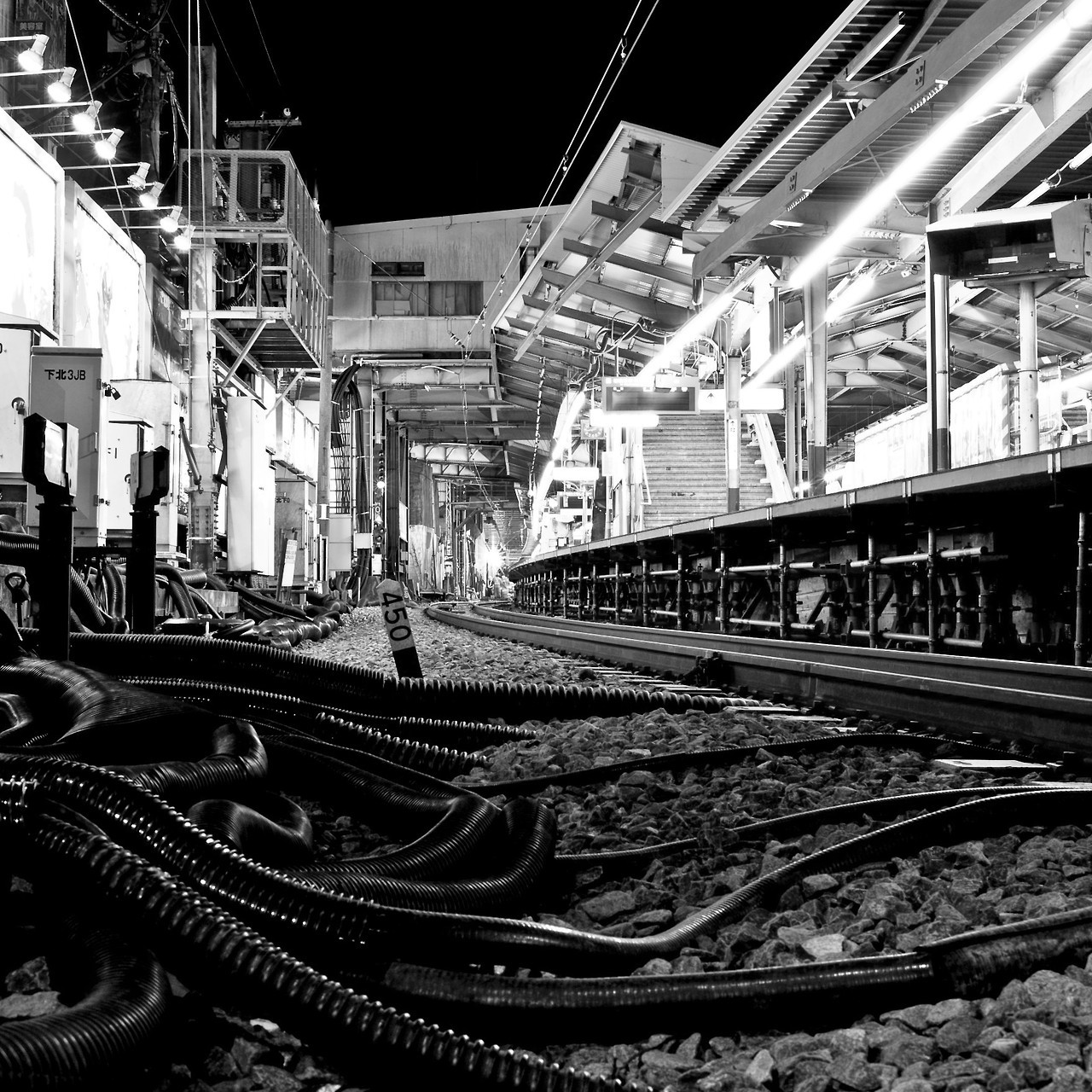 Archillect ID 403727