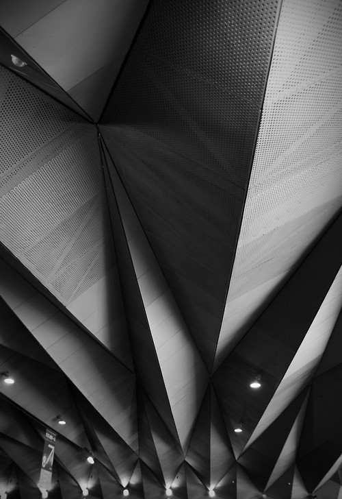 Archillect ID 403744