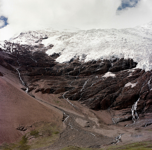 Archillect ID 403763