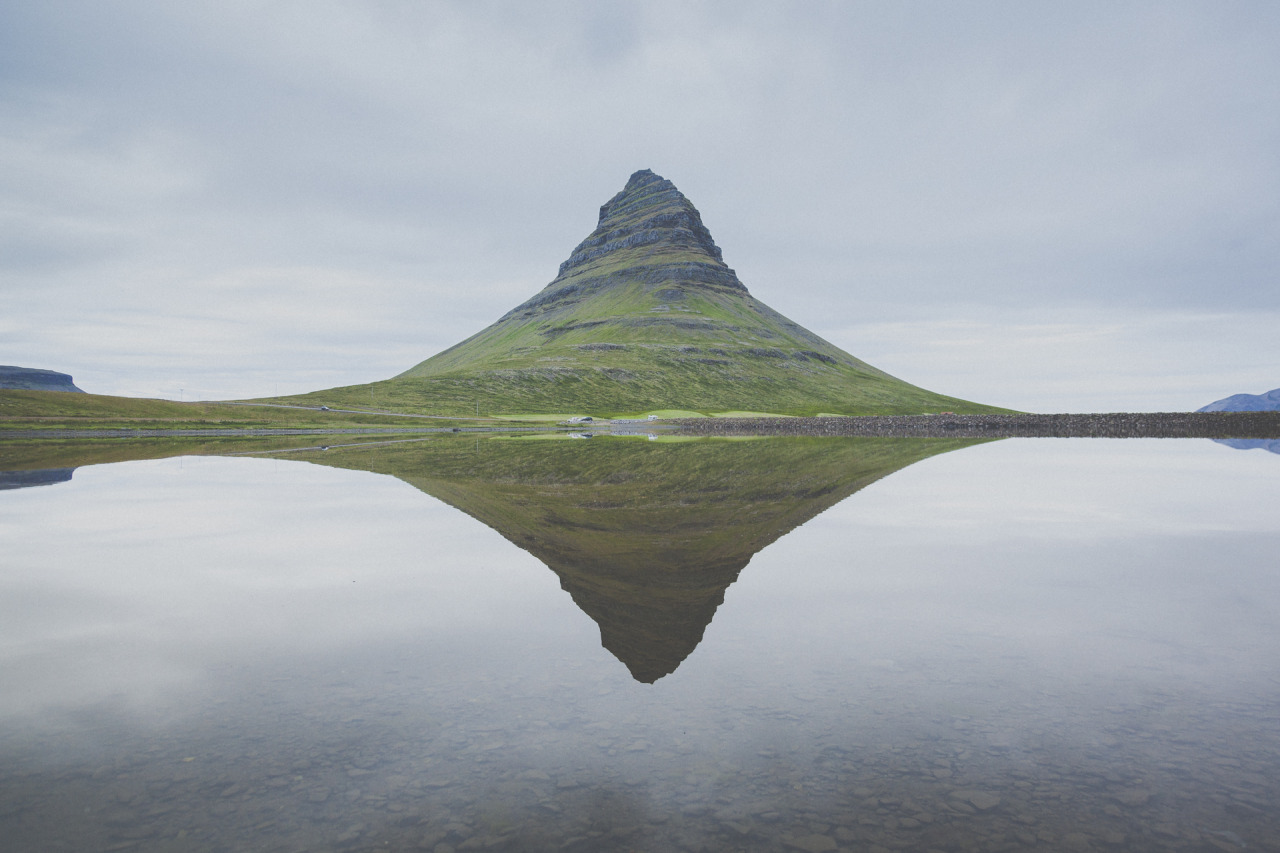 Archillect ID 403771