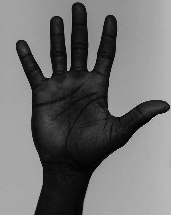 Archillect ID 403919