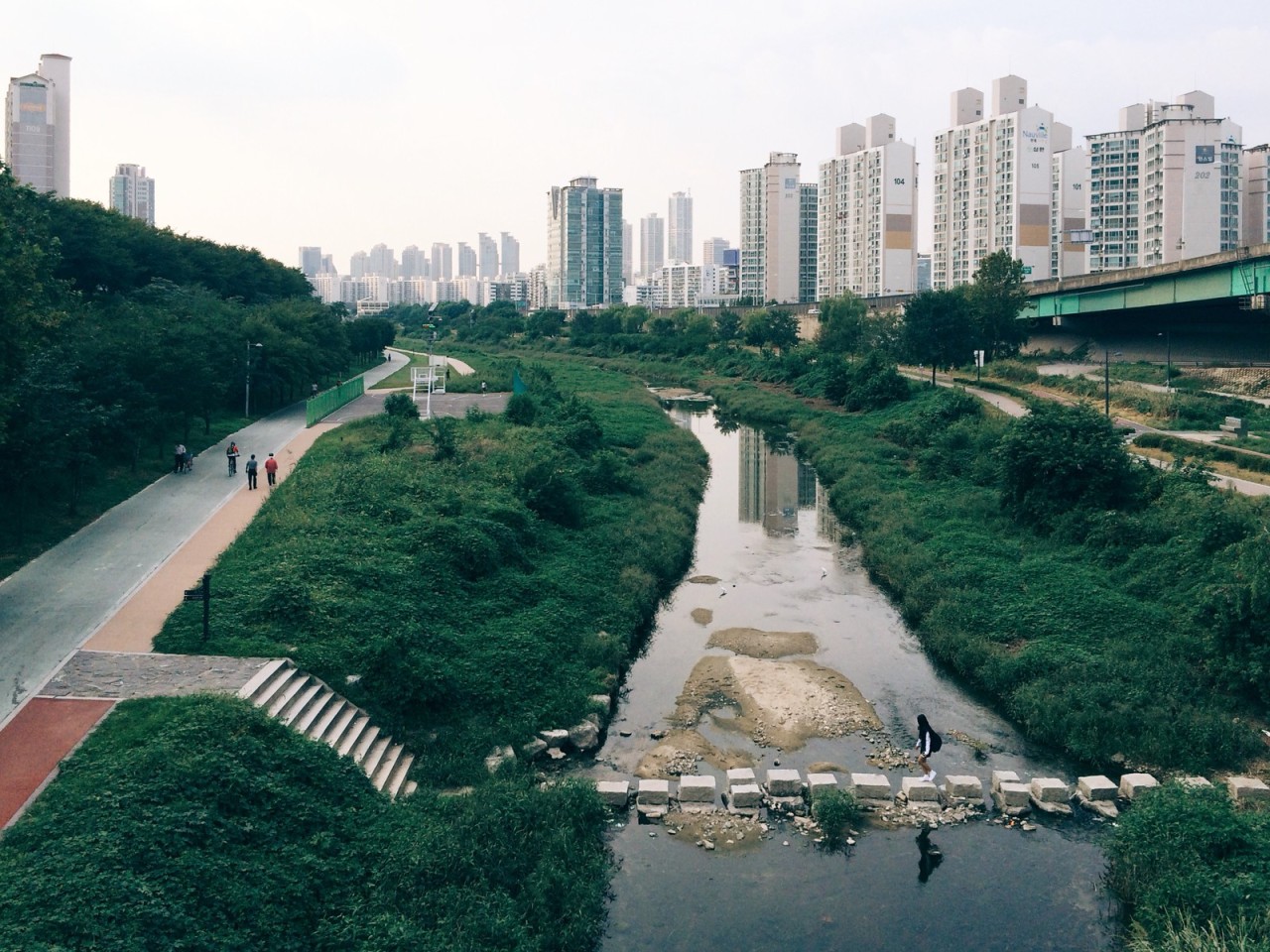 Archillect ID 403965