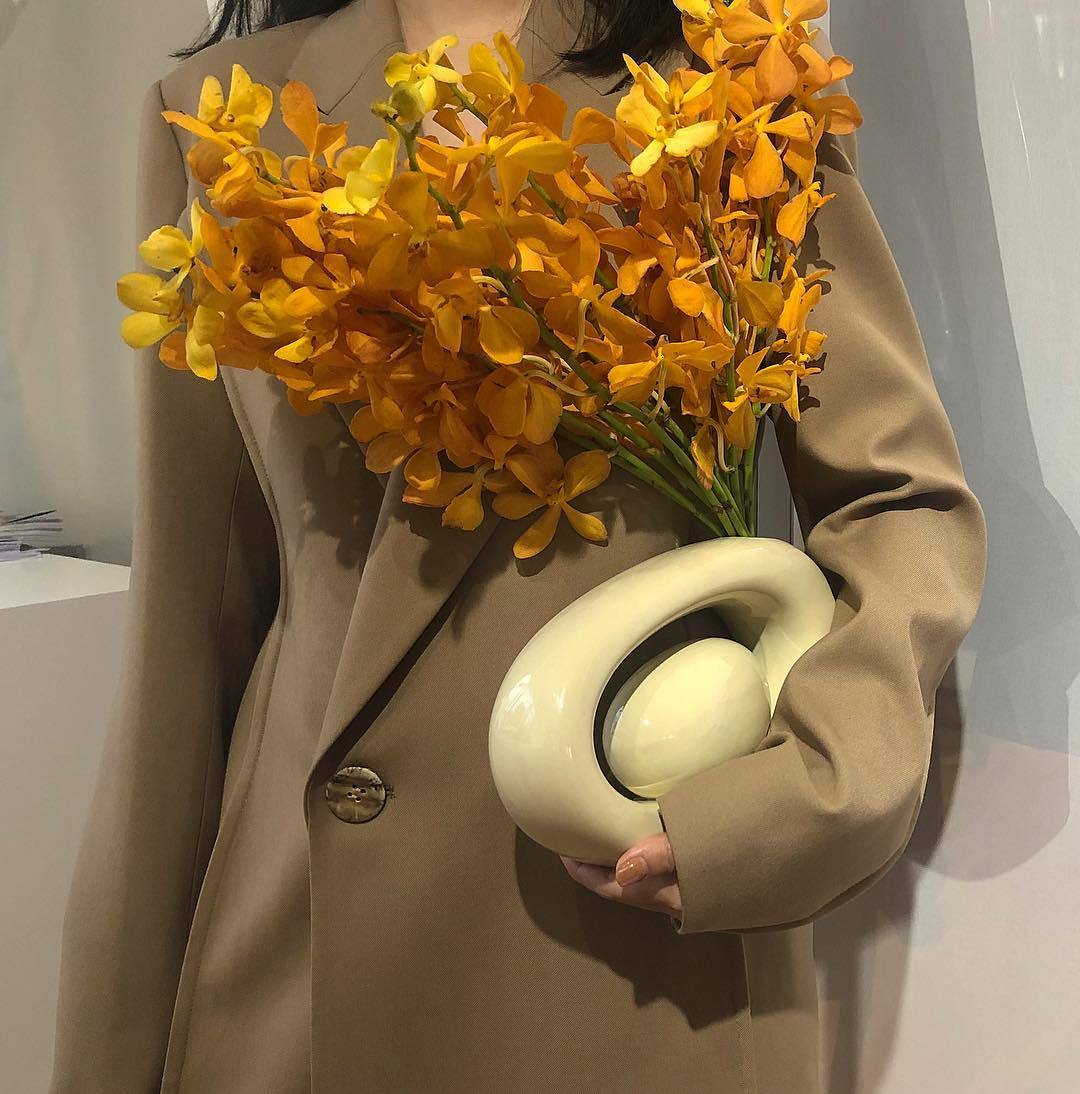 Archillect ID 403972