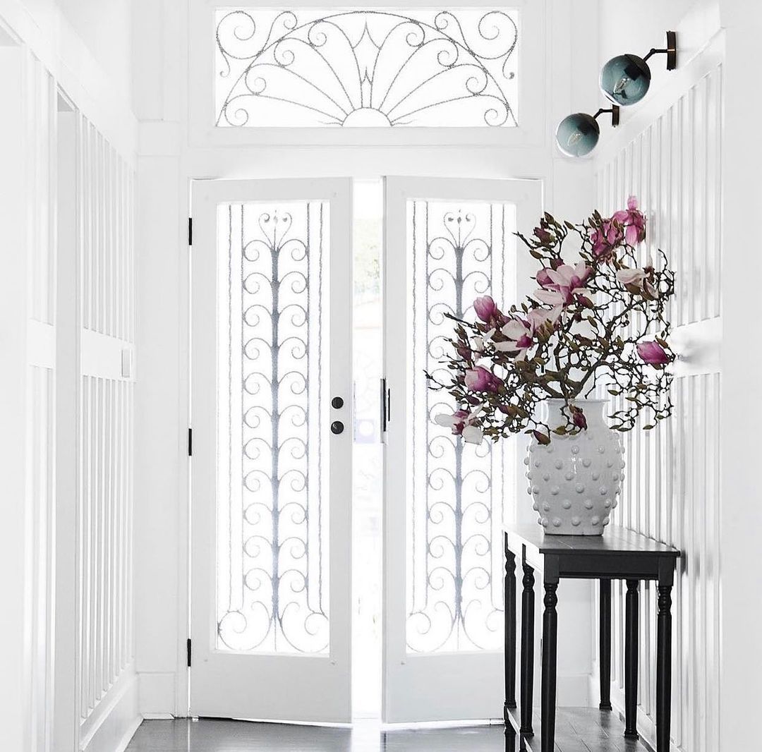 Archillect ID 403990