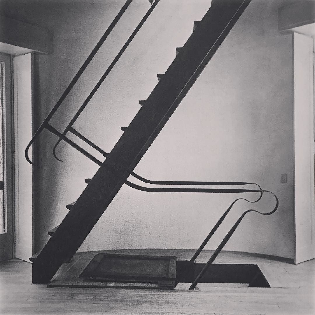 Archillect ID 404004