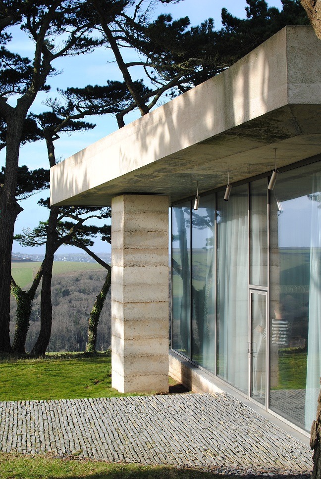 Archillect ID 404040