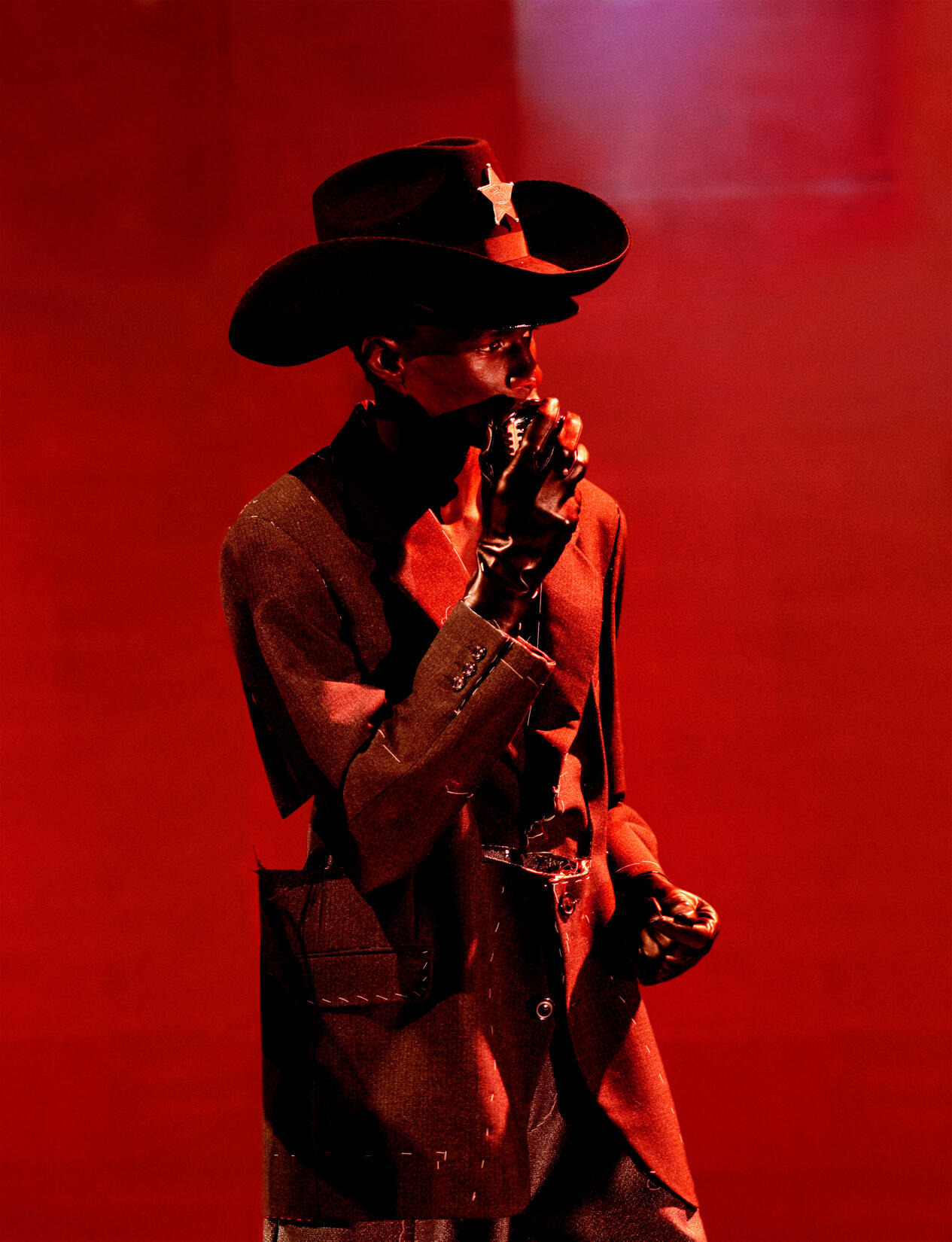 Archillect ID 404050