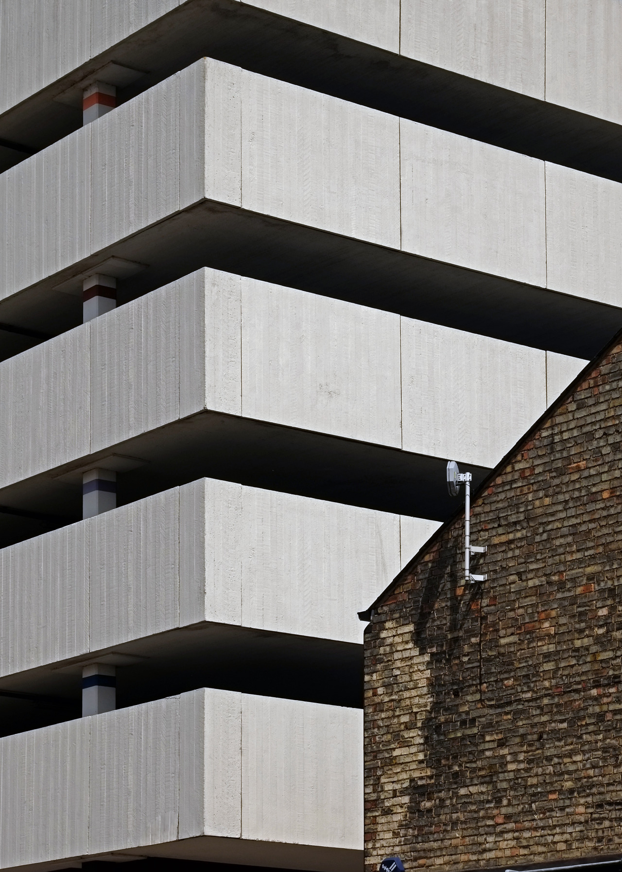 Archillect ID 404066