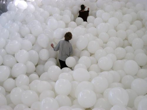 Archillect ID 404113